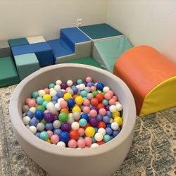 Soft Play & Ball Pit