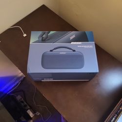 Bose Sound link Max Bluetooth Speaker 