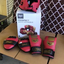 Complete Youth Boxing Kit 8-12