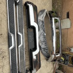2020 Ram 2500 Bumpers