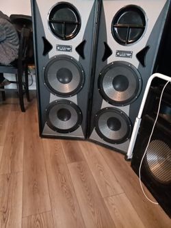 BASS BOTTOMS SPEAKERS