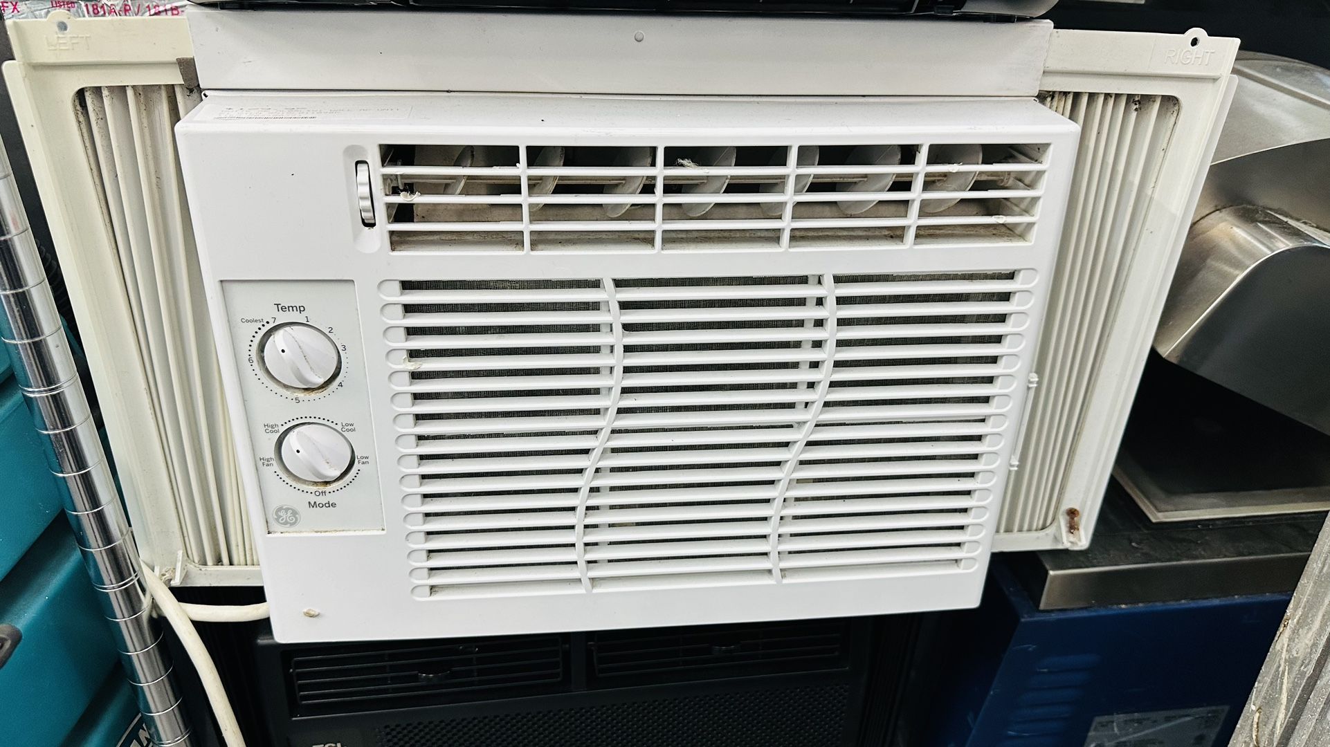 GE. Air Conditioner Ac Unit - Works Perfect! 
