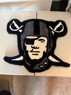 Raiders rug