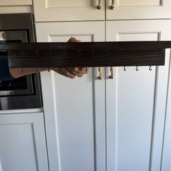 Wooden jewelry holder