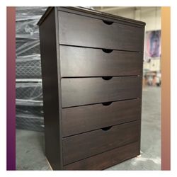 5 drawers dresser / Five drawers dresser