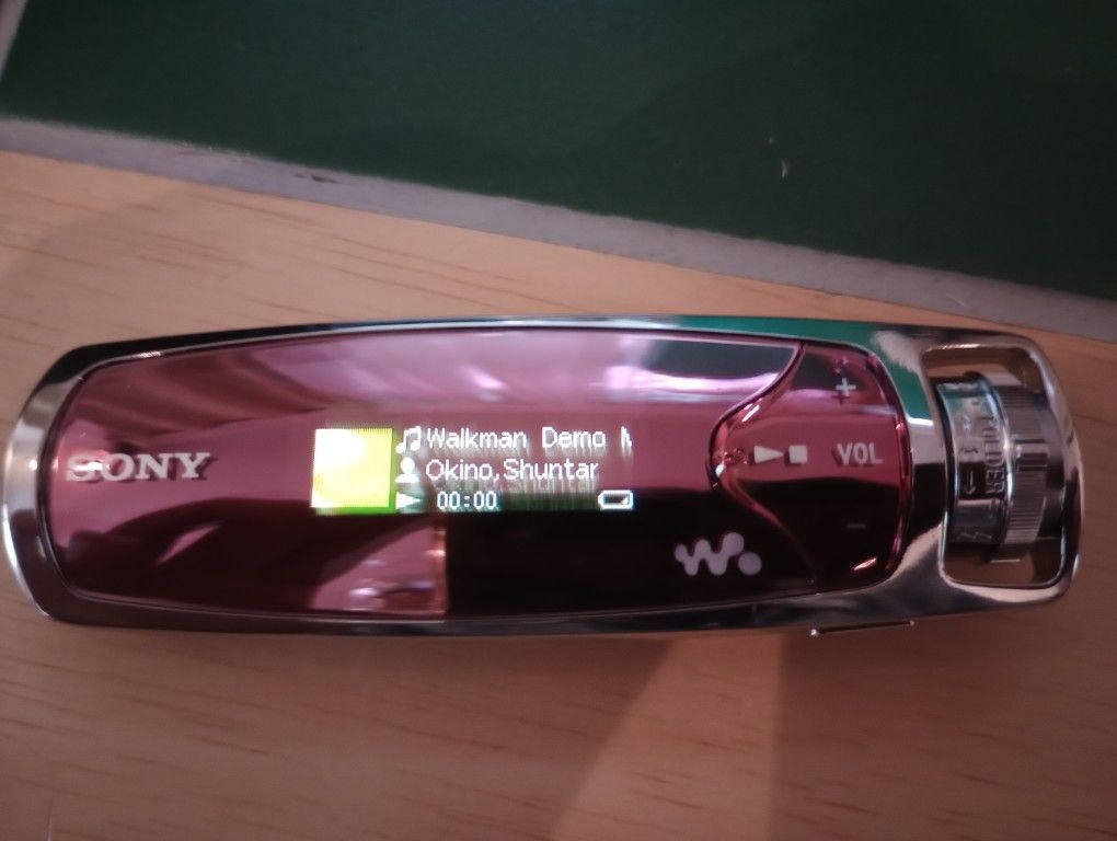 NW-S705F PINK 2GB ウォークマン SONY NW-S705F Digital Music Player WALKMAN 2GB Memory Tested