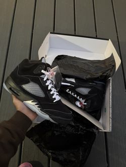 Jordan 5 Metallic Size 8.5