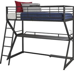 Used Twin/Full Gaming Frame includes Desk