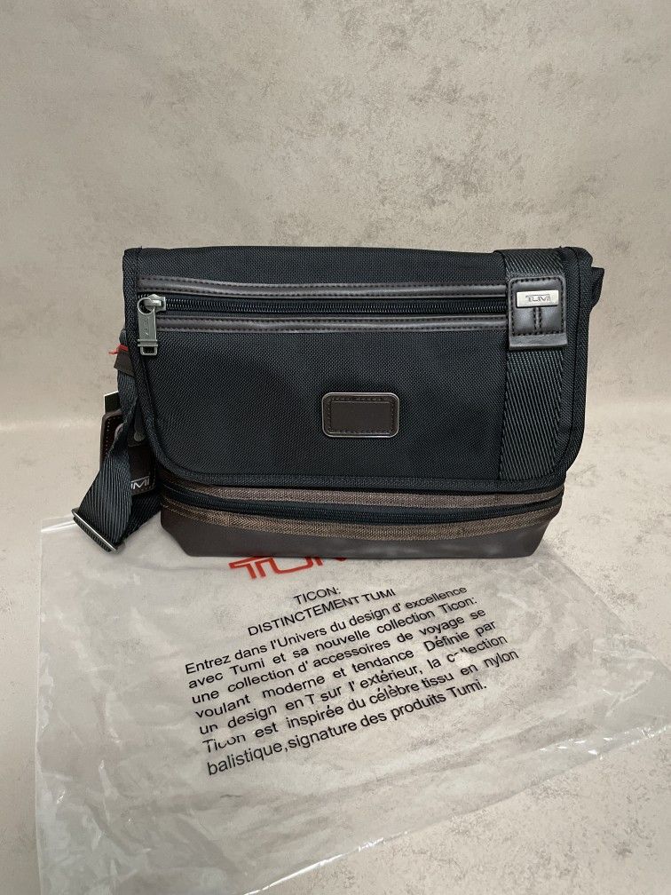 Tumi Alpha Bravo Beale Messenger Bag