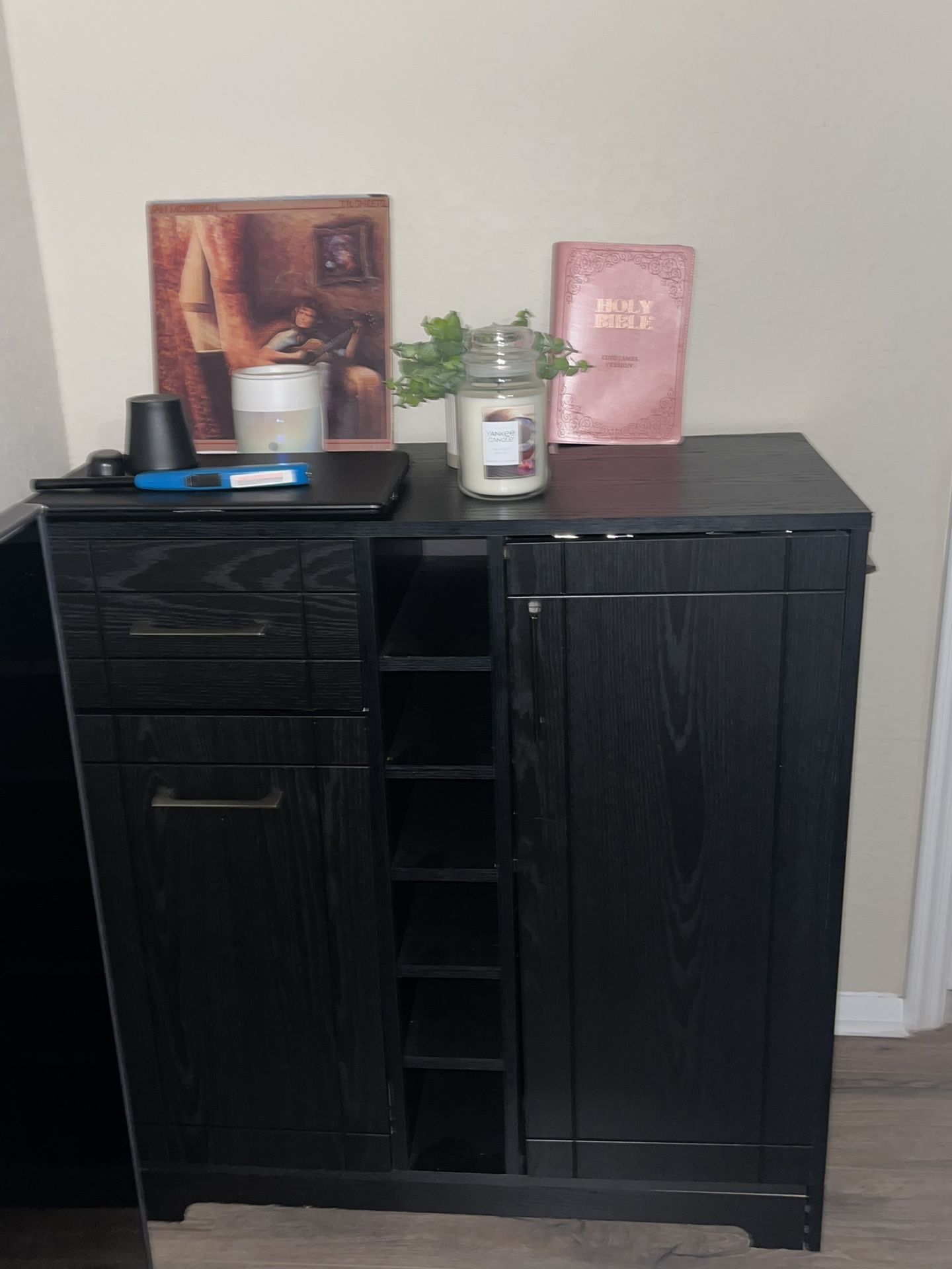 Large Tables, Side Table And A Wine Bar 