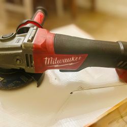 Milwaukee Fuel M18  5” Grinder
