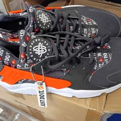 Nike Huaraches 