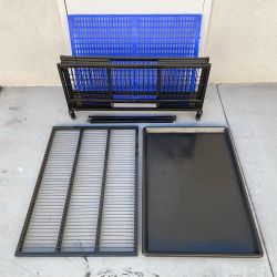 New In Box $100 Dog Whelping Cage 41” Kennel w/ Plastic Tray and Floor Grid 41x29x15” inches