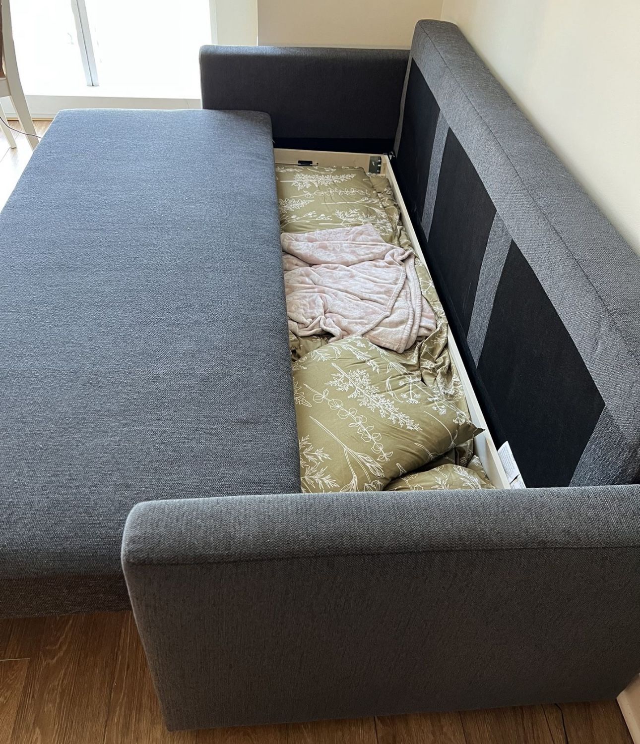 ikea friheten sleeper sofa couch Can Deliver for Sale in Arlington