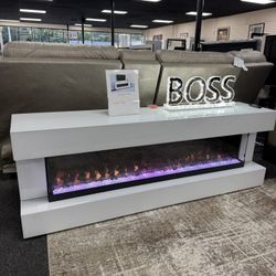 New TV Stand. 🚚WE DELIVER🚚