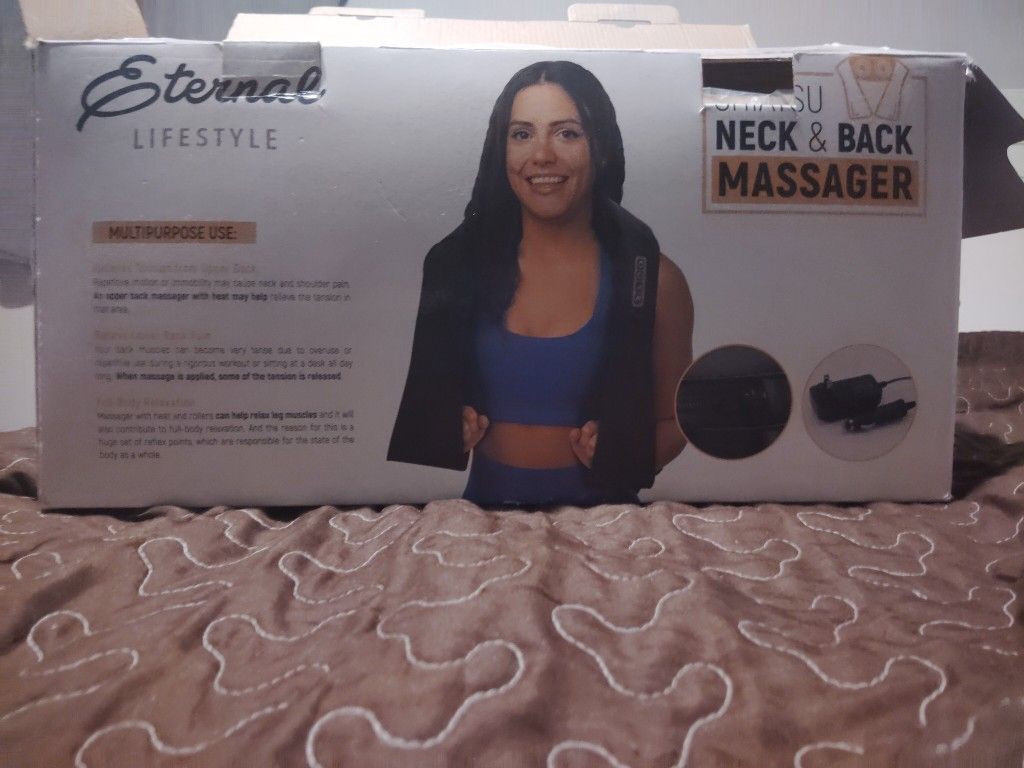 Shiatsu Neck and Back Massager with Soothing Heat, Nekteck Electric Deep Tissue 3D Kneading Massage Pillow for Shoulder, Leg, Body Muscle Pain Relief,