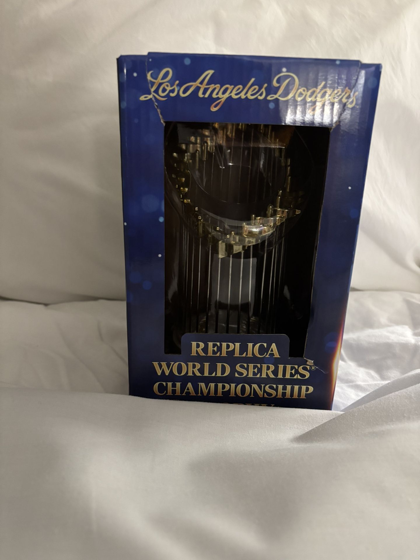 World Champion Dodgers Replica From The Game