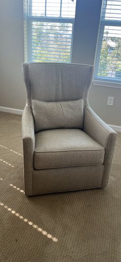Swivel chair