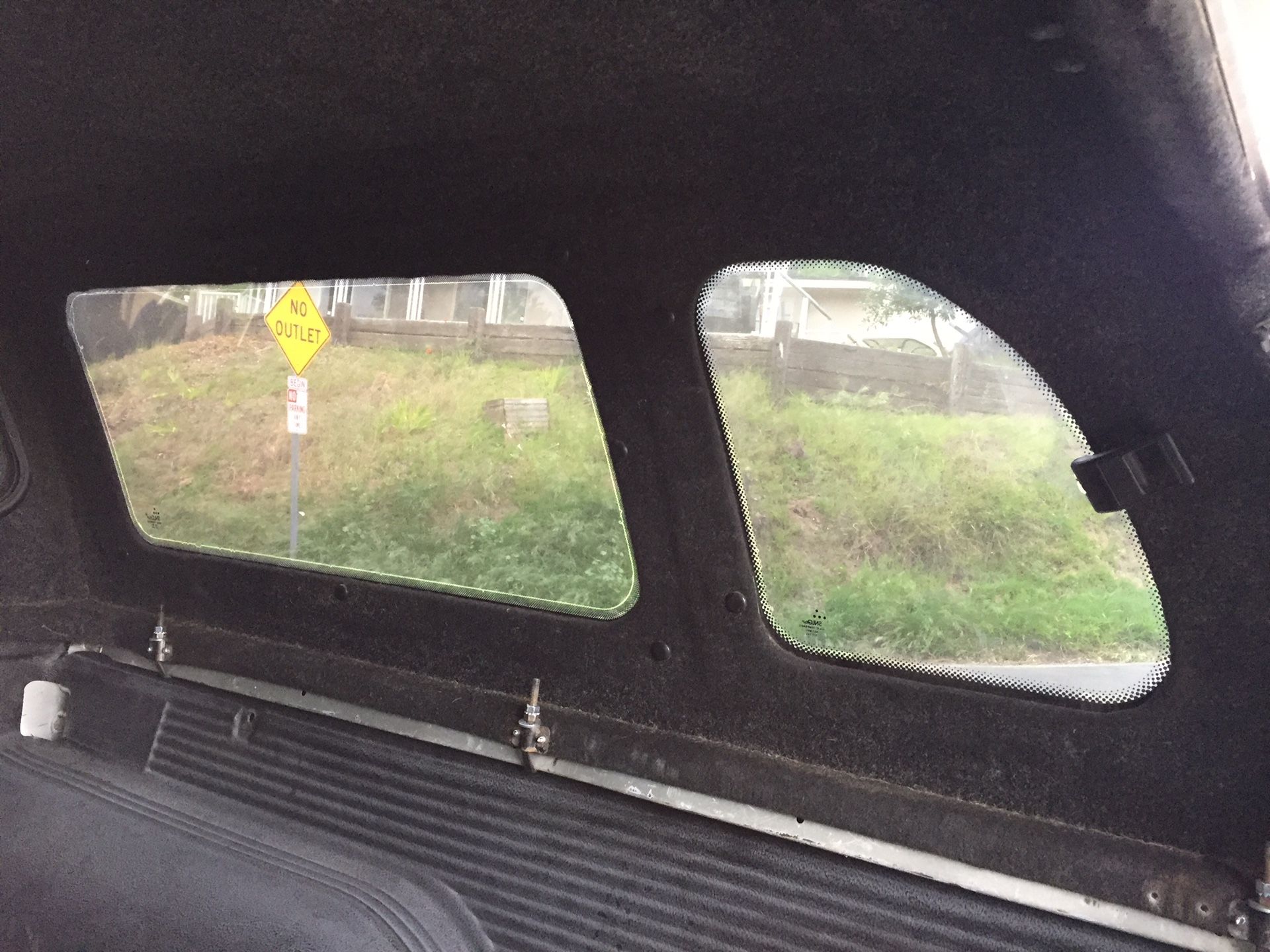 Snugtop Camper Shell Toyota 4door short bed 2001 2002 2003 2004