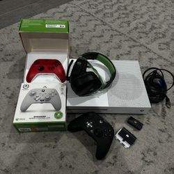 Xbox One 'S' 1TB White Console (Xbox One)