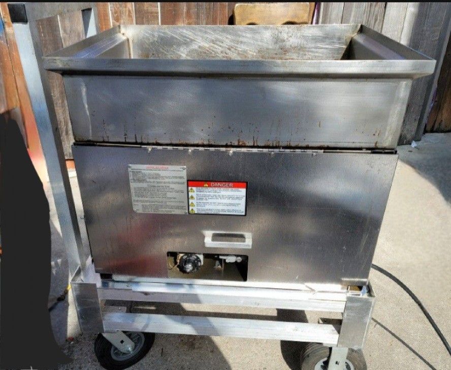 DEEP FRYER