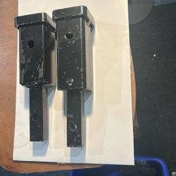 Trailer Hitches 1 1/4” To 2” Adapter 