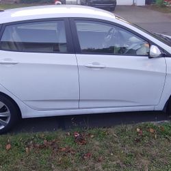 2016 Hyundai Accent