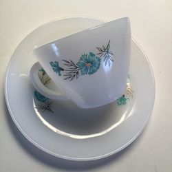Vintage Fire-King Milk Glass Blue Flowers Cup & Saucer (Service for 2) for  Sale in Oxnard, CA - OfferUp