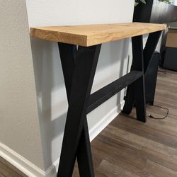 Entry Table / Console Table 