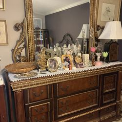 High End Dresser