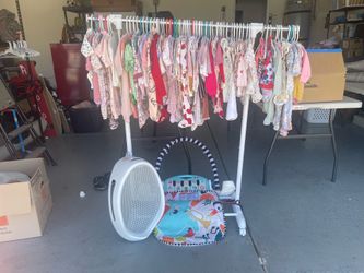 Baby girl clothes 0-6 m