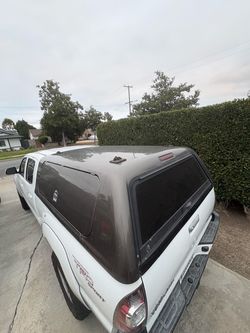 2nd Gen Tacoma Camper Shell/Snug Top