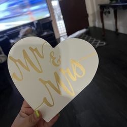 Heart Shaped Mr & Mrs Sign