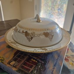 Vintage Covered Dish Gold Floral READ
