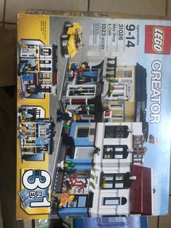 LEGO