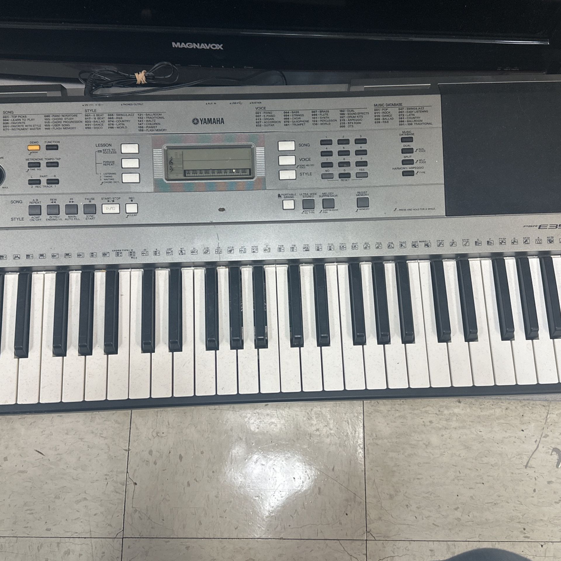 Yamaha Keyboard
