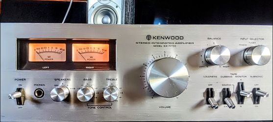 KENWOOD STEREO INTERGRATED AMPLIFIER MODEL KA-5700 