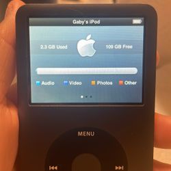 Apple iPod Classic 7th Gen 120GB (A1238)-fully Working Normal Wear.