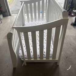 Delta Baby Crib