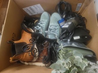 Big box of size 7-7 1/2 shoes, fb marketplace items and a big piece of plywood