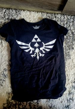 Black & gray vintage tees