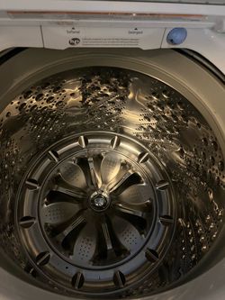 LG white washing machine