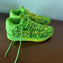 Green Lamelo Ball Basketball Shoes