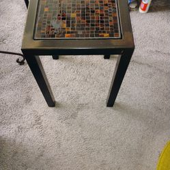 Metal plant stand tilet top 15 x 15.  21" H. Pickup only cash