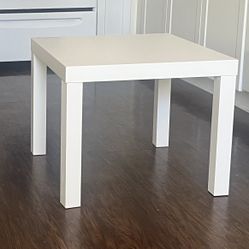 Small / Side Table