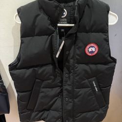 New With Tags - Canada Goose Vest