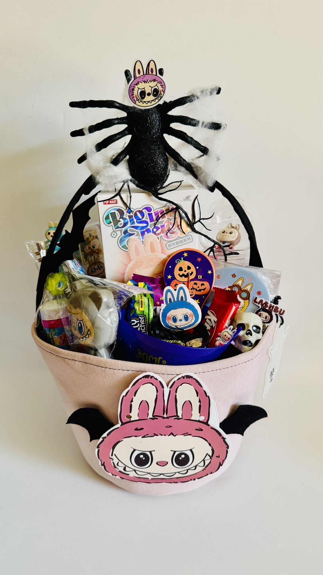 Spooky Basket Labubu Big Into Energy