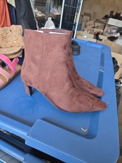 Women's Boots