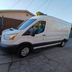 Ford Transit T150 2017 $17,000 