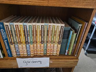Gardening / Trees / Landscaping Books - $1.00/ea